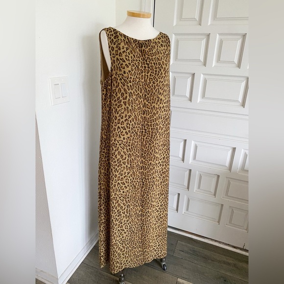 NWT Jones New York Sport Long Maxi Dress Leopard Animal Magnetism Print Size 16 - Picture 3 of 15